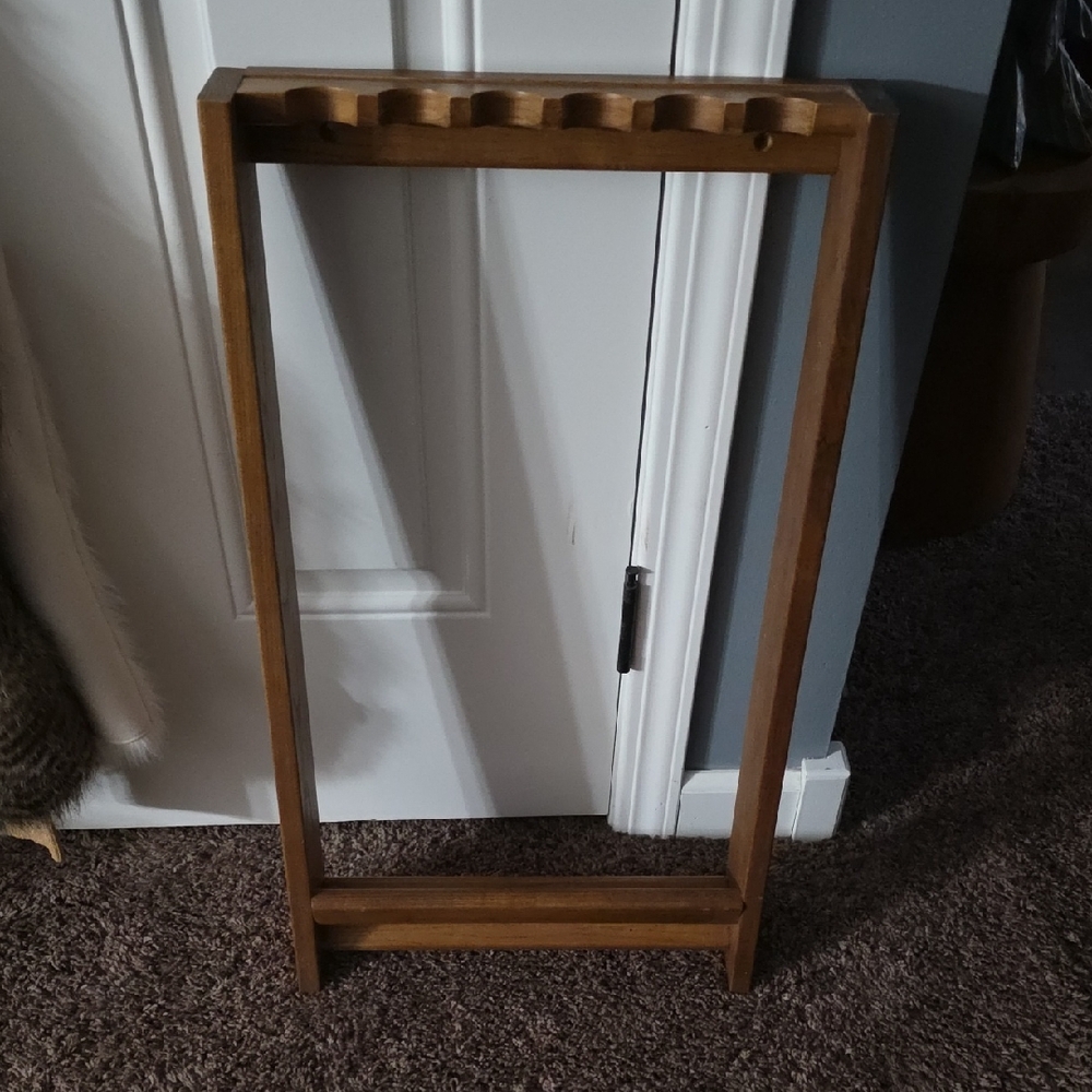 Billard 6 Stick Wall Mount Holder